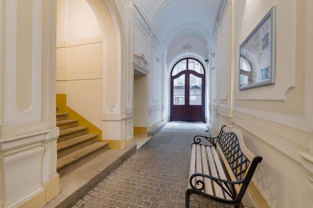 Deluxe Suite In Prime Location Praga Exterior foto